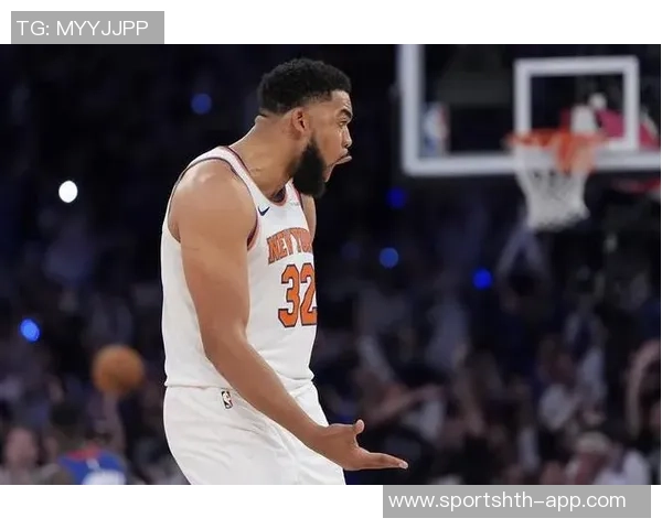 克莱复出表现惊艳半场三分球命中率高达五成独揽20分助力球队争胜